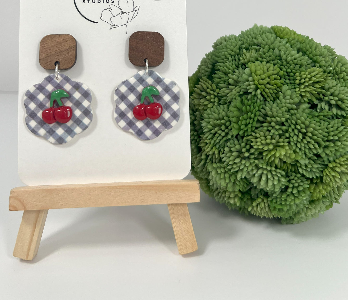 Cherry Picnic Drop