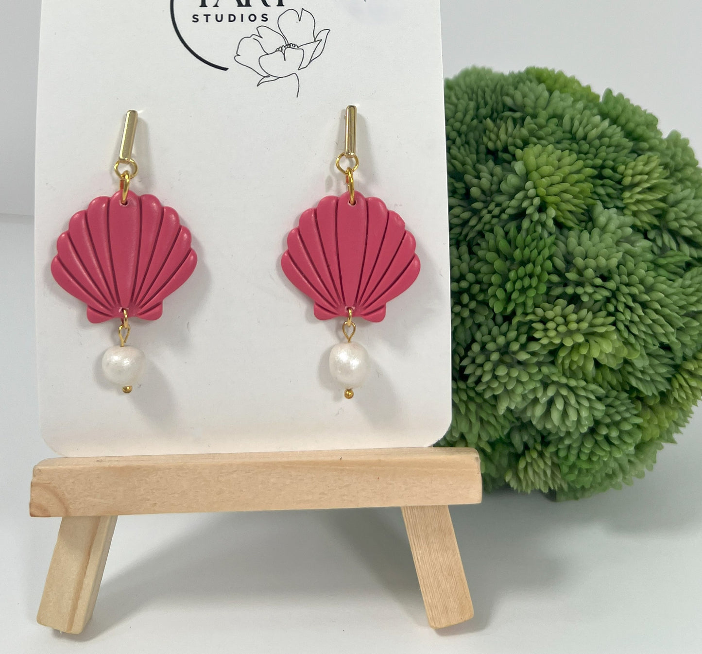 Coral Shell Pearl Drop