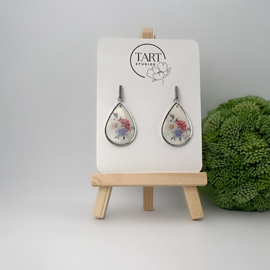 Vintage Floral Drop
