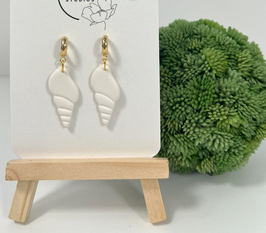 Spiral Shell Half Hoop